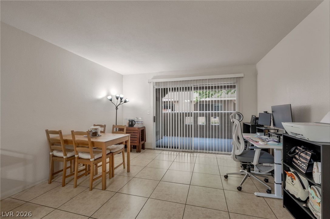 1909 Mountain Hills Court 102 Las Vegas NV 89128