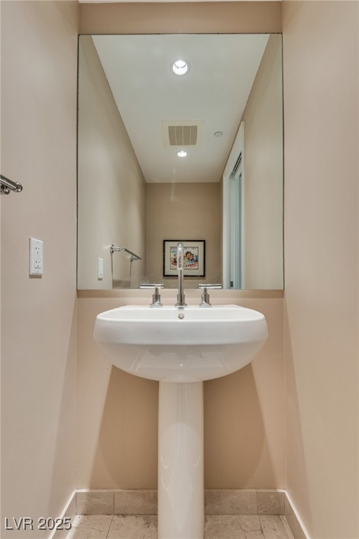 322 Karen Avenue 1904 Las Vegas NV 89109