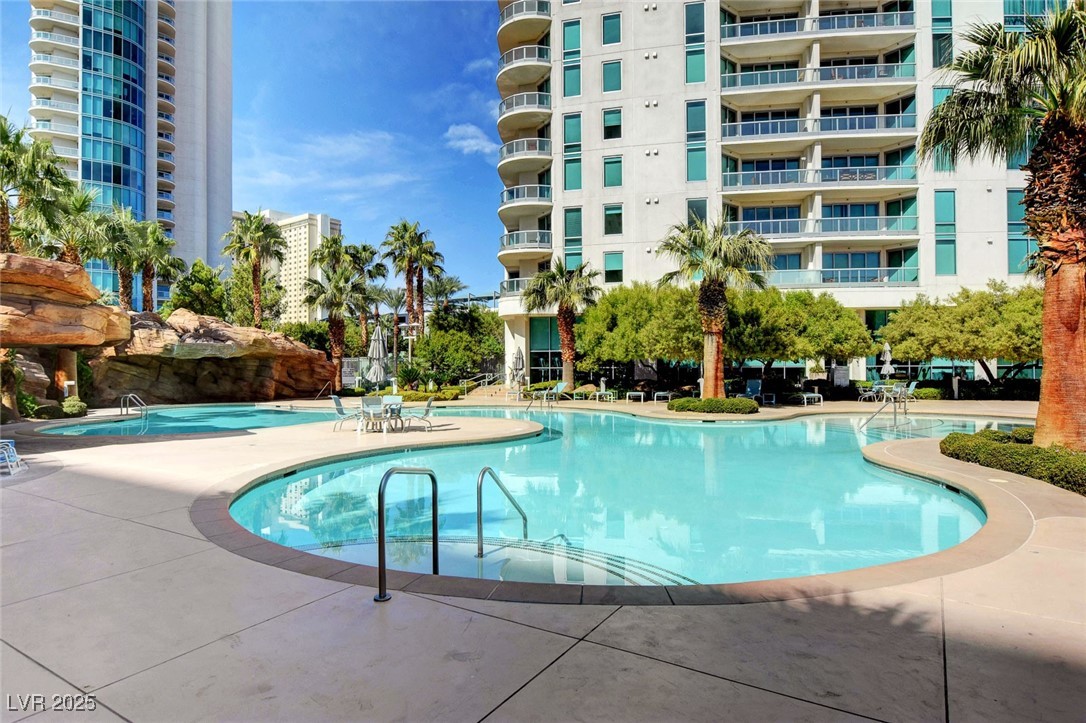 322 Karen Avenue 1904 Las Vegas NV 89109