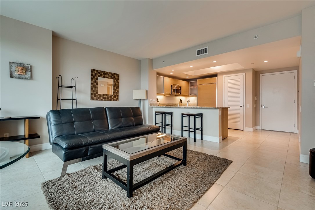 322 Karen Avenue 1904 Las Vegas NV 89109