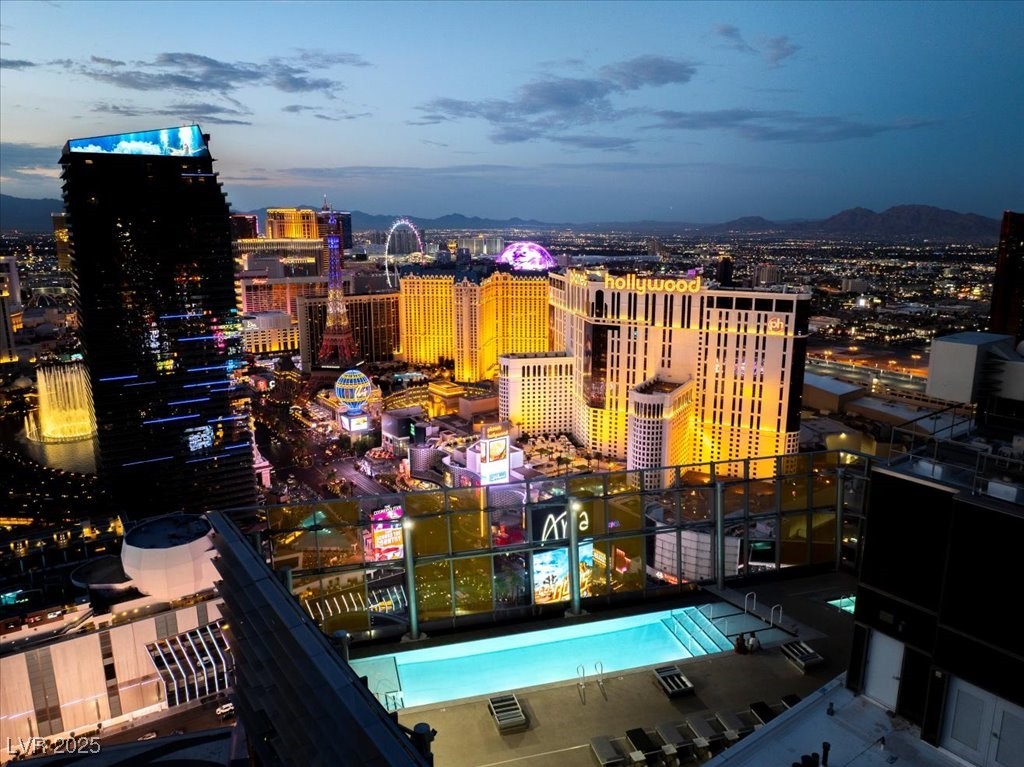3726 South Las Vegas Boulevard 3305 Las Vegas NV 89158