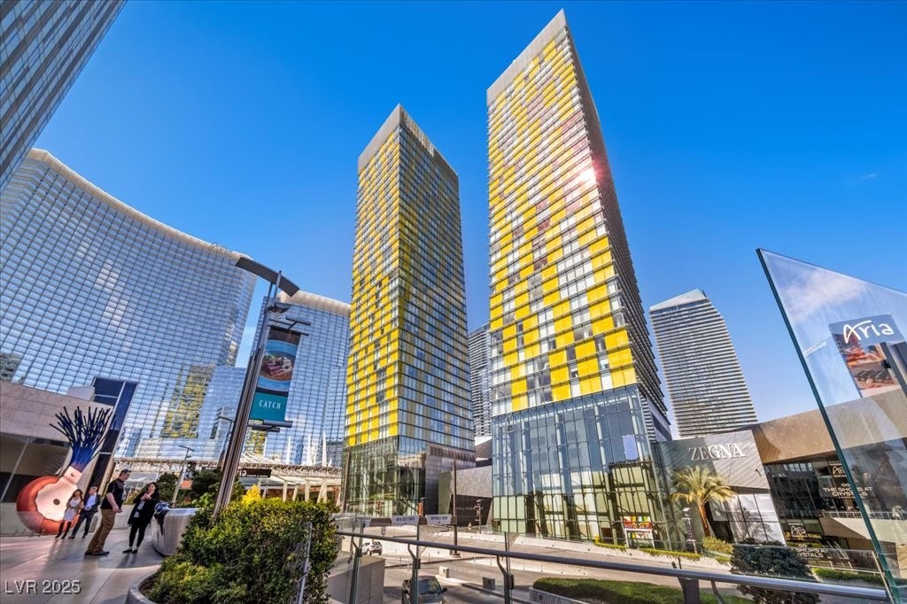 3726 South Las Vegas Boulevard 3305 Las Vegas NV 89158