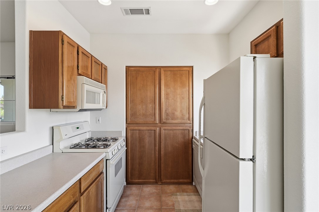 1531 Ruby Cliffs Lane 204 Las Vegas NV 89144