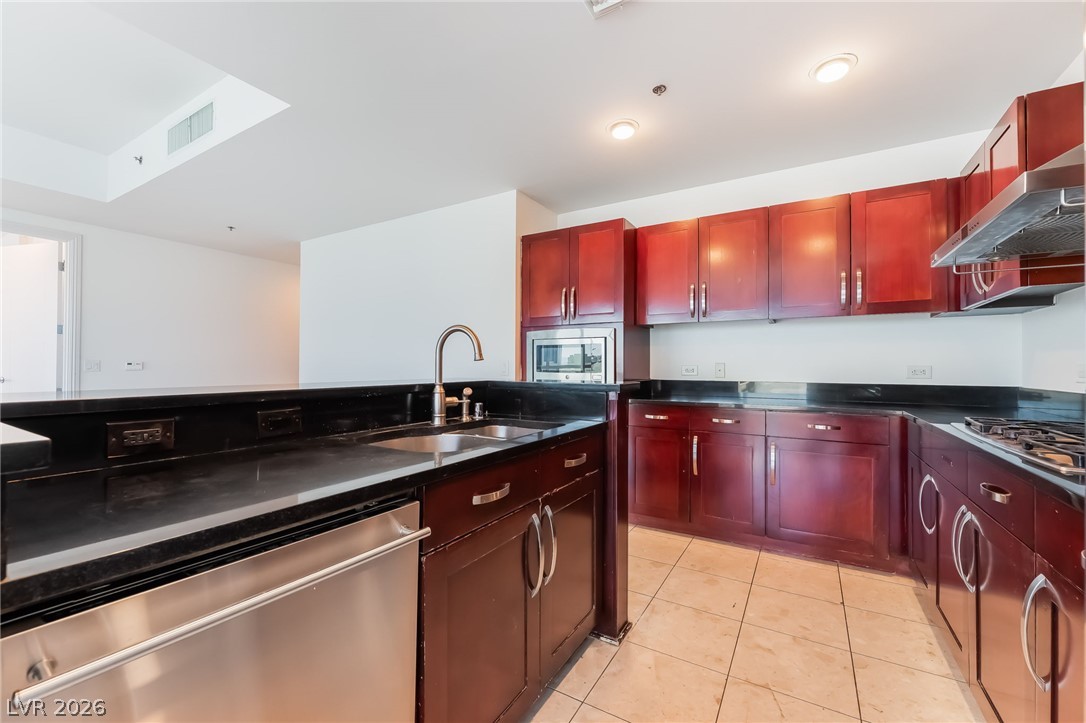 4575 Dean Martin Drive 2809 Las Vegas NV 89103