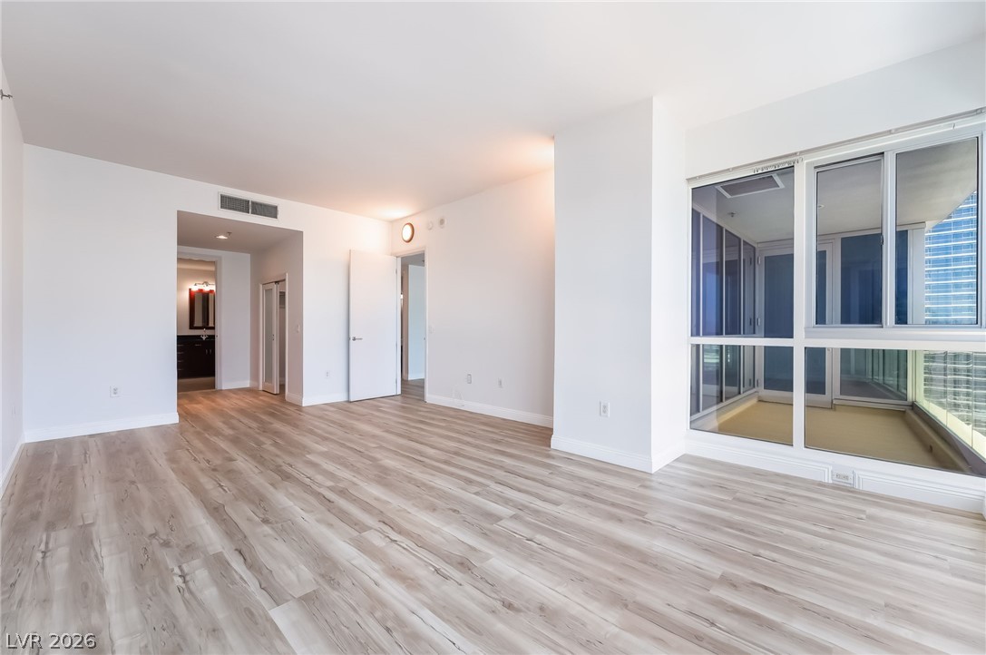 4575 Dean Martin Drive 2809 Las Vegas NV 89103