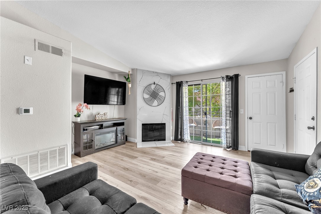 3318 North Decatur Boulevard 2083 Las Vegas NV 89130