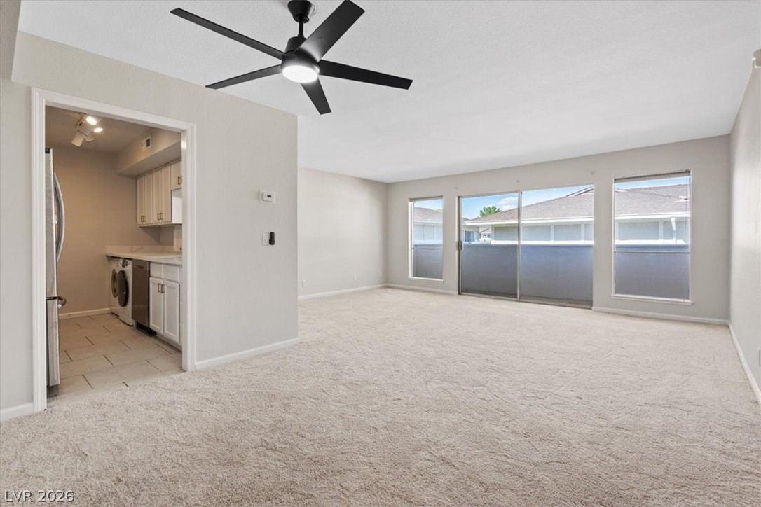 669 Oakmont Avenue 3708 Las Vegas NV 89109