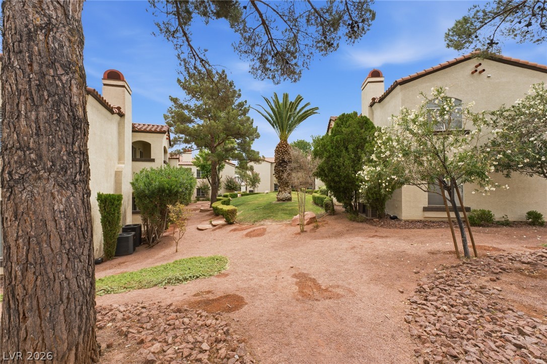 2975 Bluegrass Lane 523 Henderson NV 89074