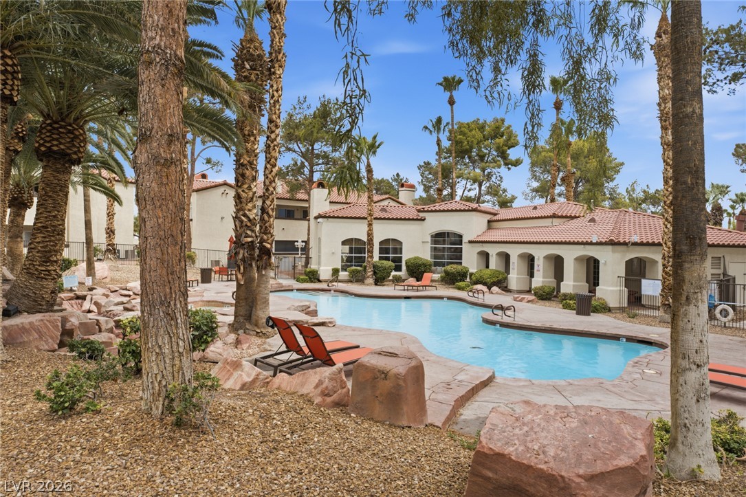 2975 Bluegrass Lane 523 Henderson NV 89074