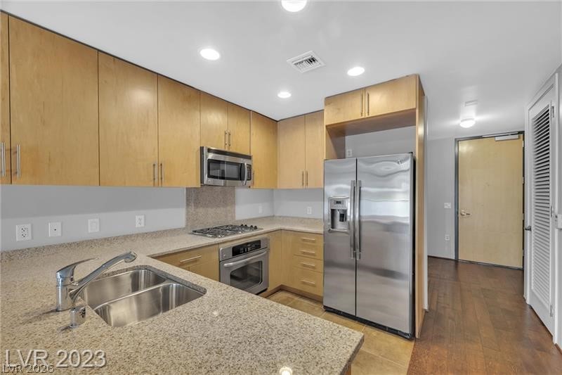 353 East Bonneville Avenue 183/283 Las Vegas NV 89101