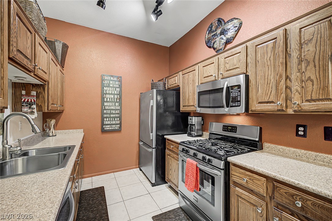 3395 Cactus Shadow Street 104 Las Vegas NV 89129