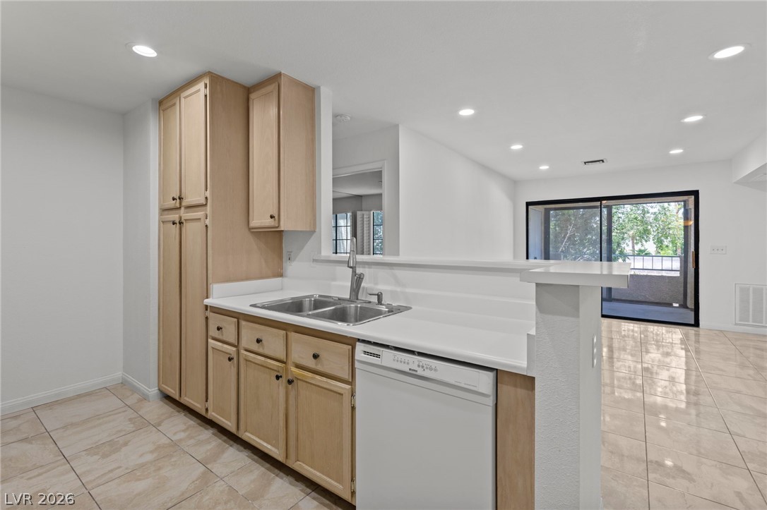 4823 South Torrey Pines Drive 203 Las Vegas NV 89103