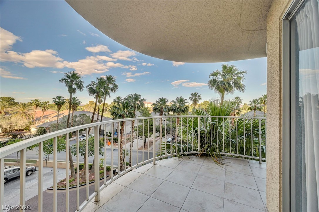 3111 Bel Air Drive 4f Las Vegas NV 89109