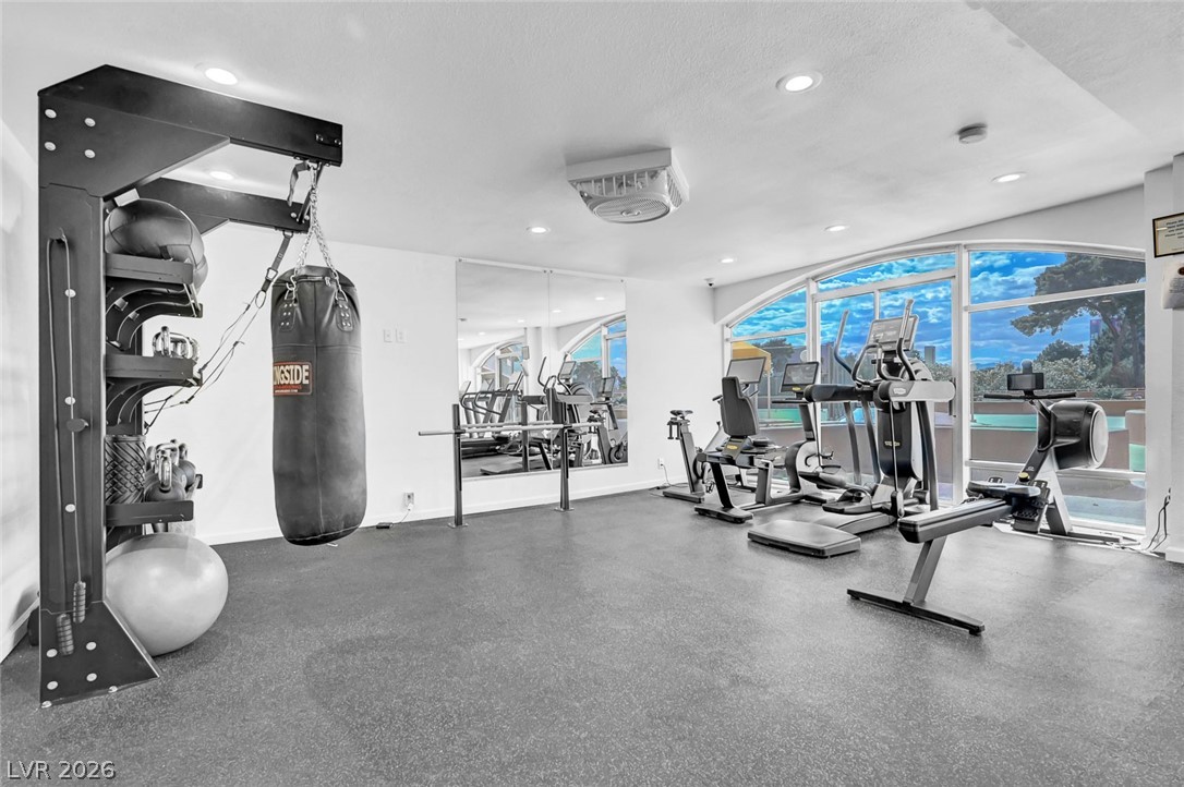 3111 Bel Air Drive 4f Las Vegas NV 89109