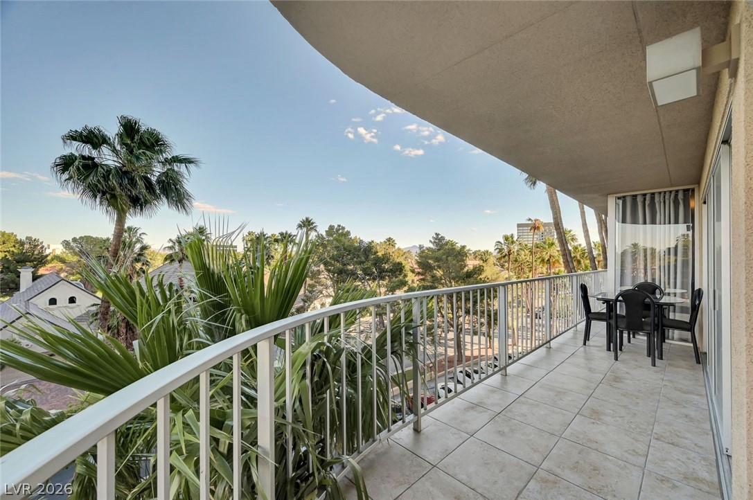 3111 Bel Air Drive 4f Las Vegas NV 89109