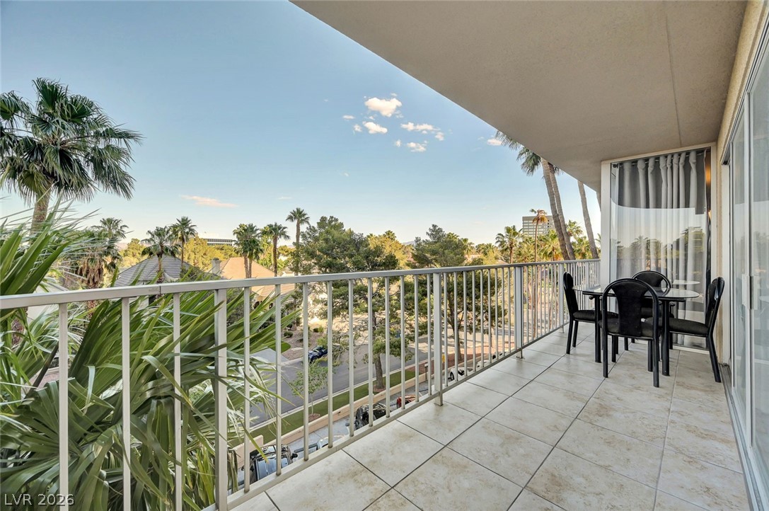 3111 Bel Air Drive 4f Las Vegas NV 89109