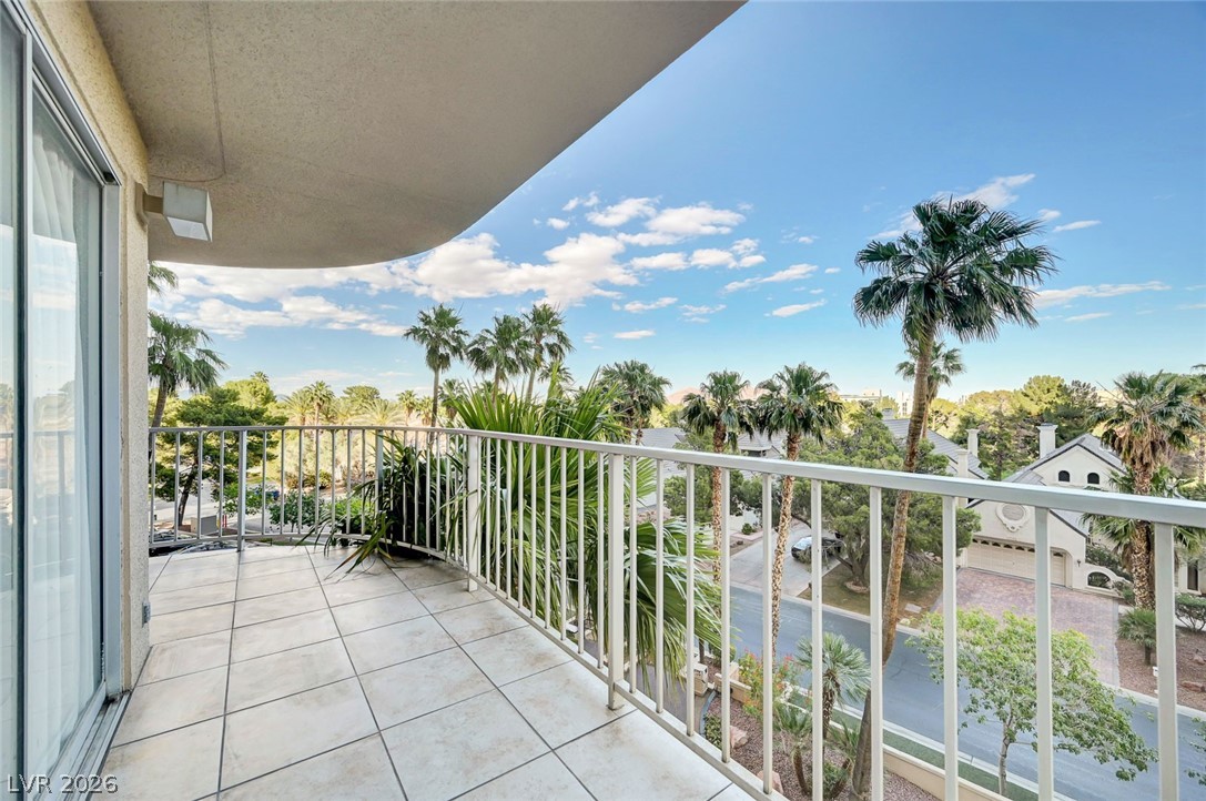 3111 Bel Air Drive 4f Las Vegas NV 89109