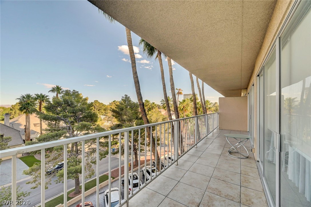 3111 Bel Air Drive 4f Las Vegas NV 89109