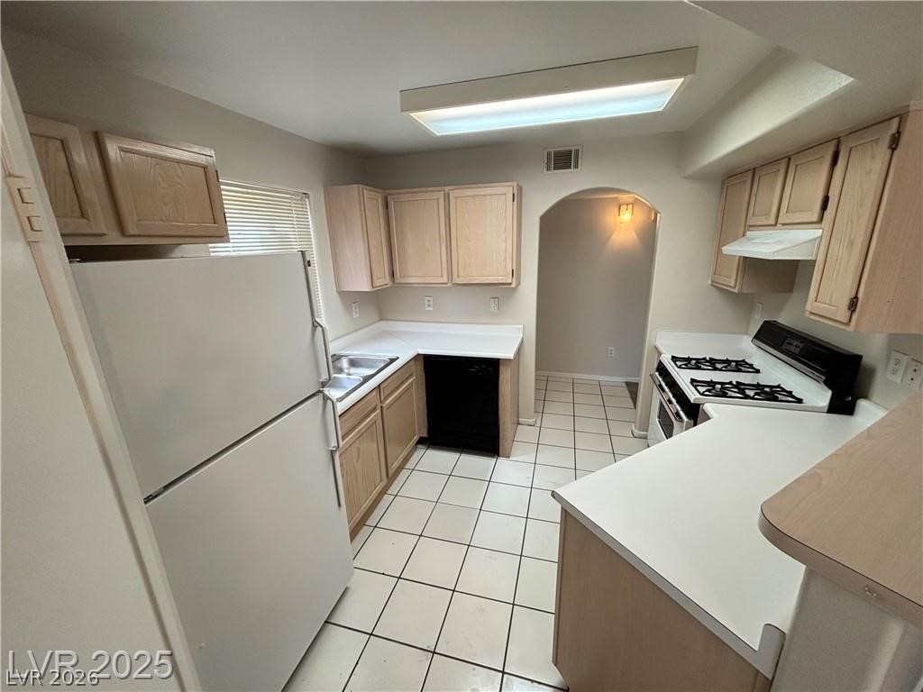 698 South Racetrack Road 413 Henderson NV 89015