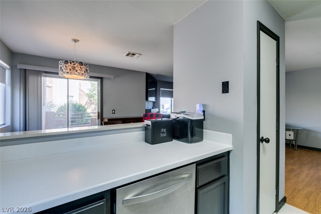 6851 Tamarus Street 104 Las Vegas NV 89119