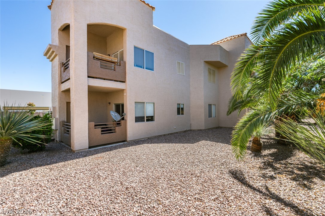 6851 Tamarus Street 104 Las Vegas NV 89119