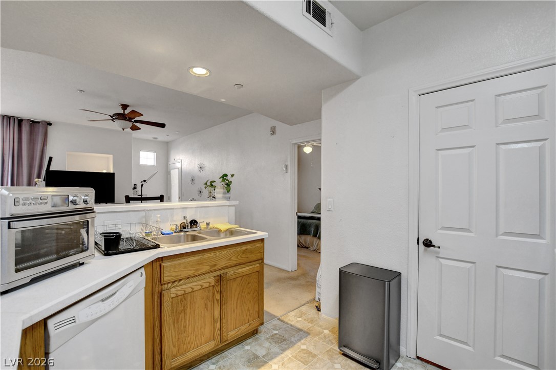 5855 Valley Drive 2028 North Las Vegas NV 89031
