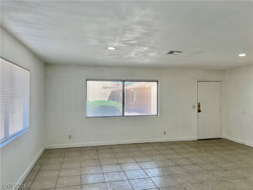 5116 Golden Lane A Las Vegas NV 89119