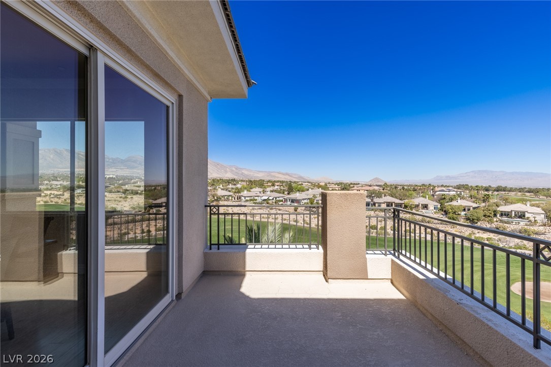 9212 Tesoras Drive 402 Las Vegas NV 89144