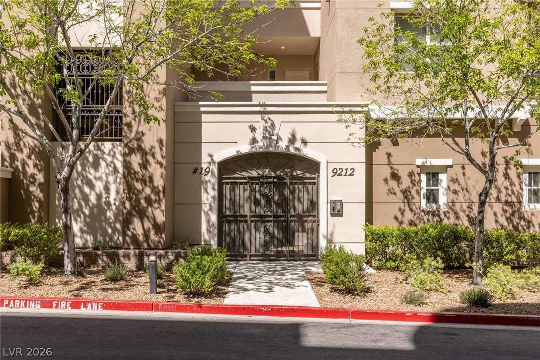9212 Tesoras Drive 402 Las Vegas NV 89144