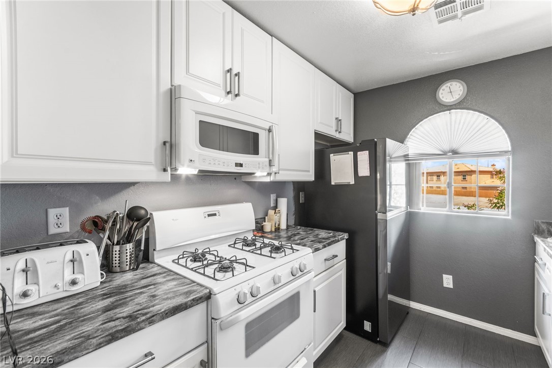 6832 Elm Creek Drive 204 Las Vegas NV 89108