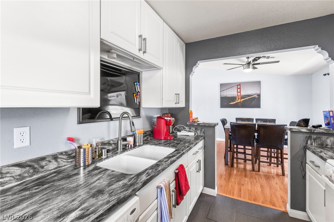 6832 Elm Creek Drive 204 Las Vegas NV 89108