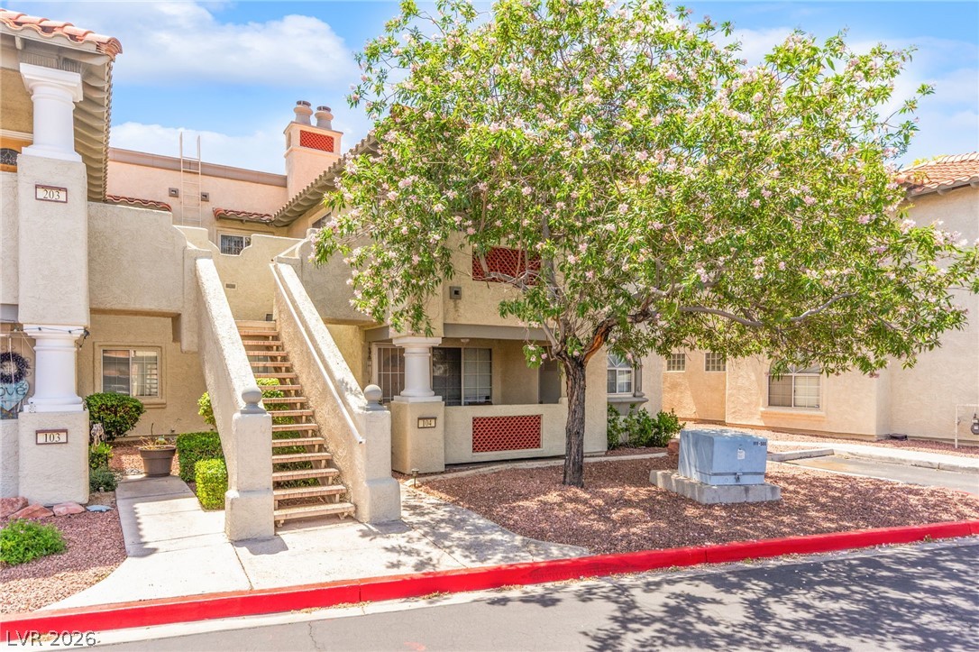 6832 Elm Creek Drive 204 Las Vegas NV 89108