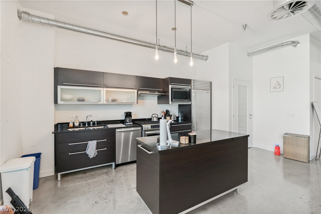200 Hoover Avenue 1201 Las Vegas NV 89101