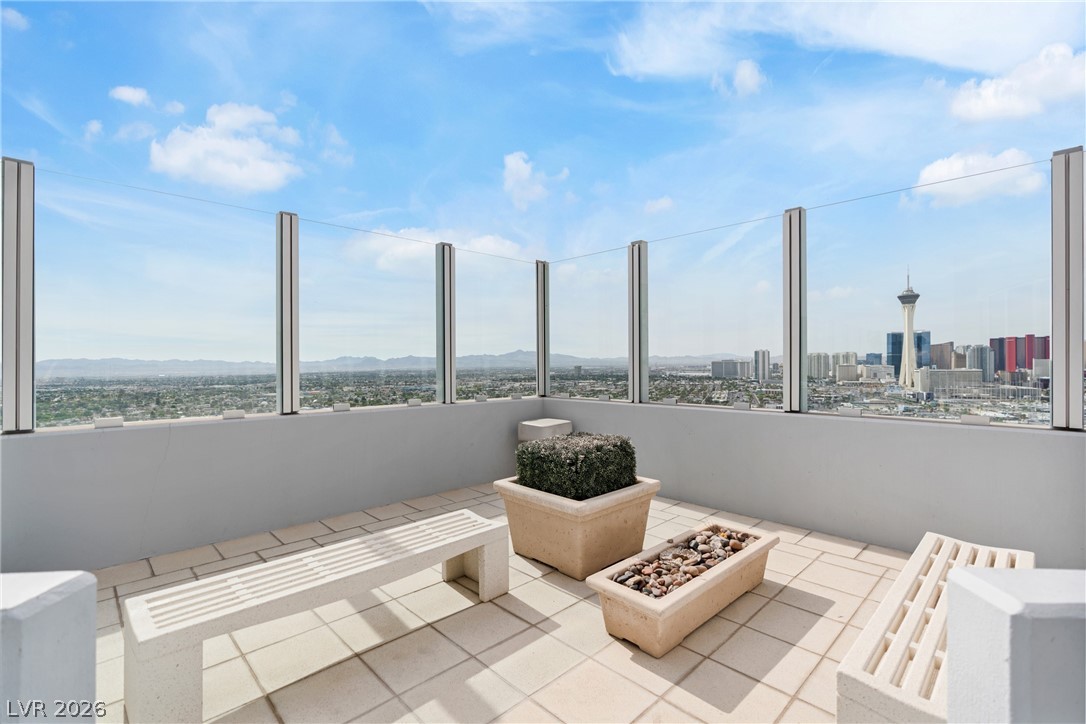 200 Hoover Avenue 1201 Las Vegas NV 89101