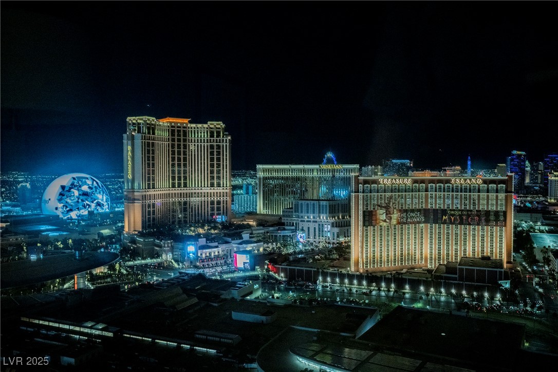 2000 North Fashion Show Drive 4302 Las Vegas NV 89109