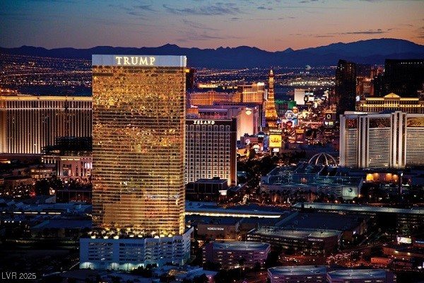 2000 North Fashion Show Drive 4302 Las Vegas NV 89109
