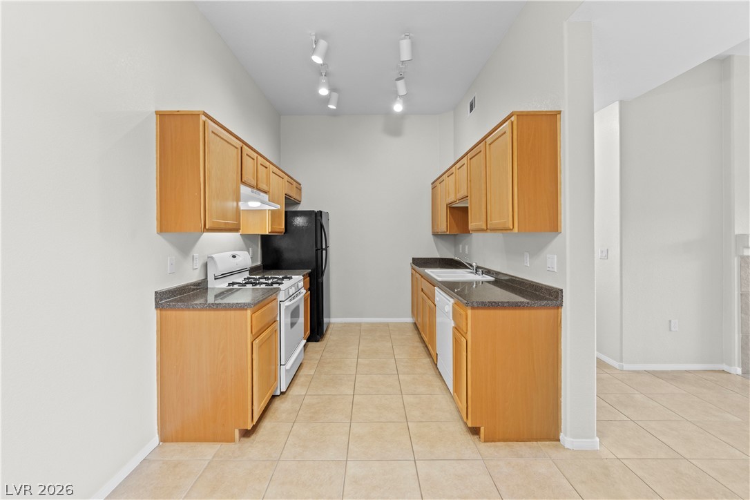 8805 Jeffreys Street 2104 Las Vegas NV 89123