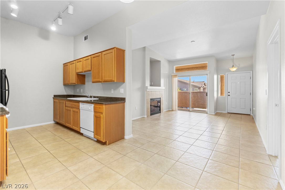 8805 Jeffreys Street 2104 Las Vegas NV 89123