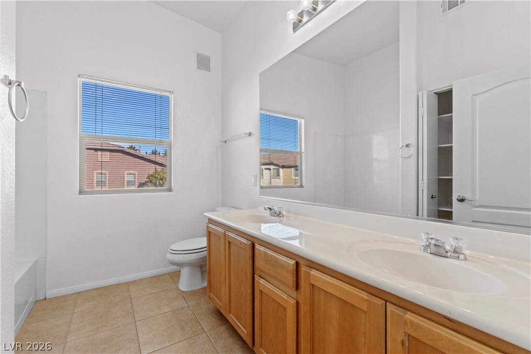 8805 Jeffreys Street 2104 Las Vegas NV 89123
