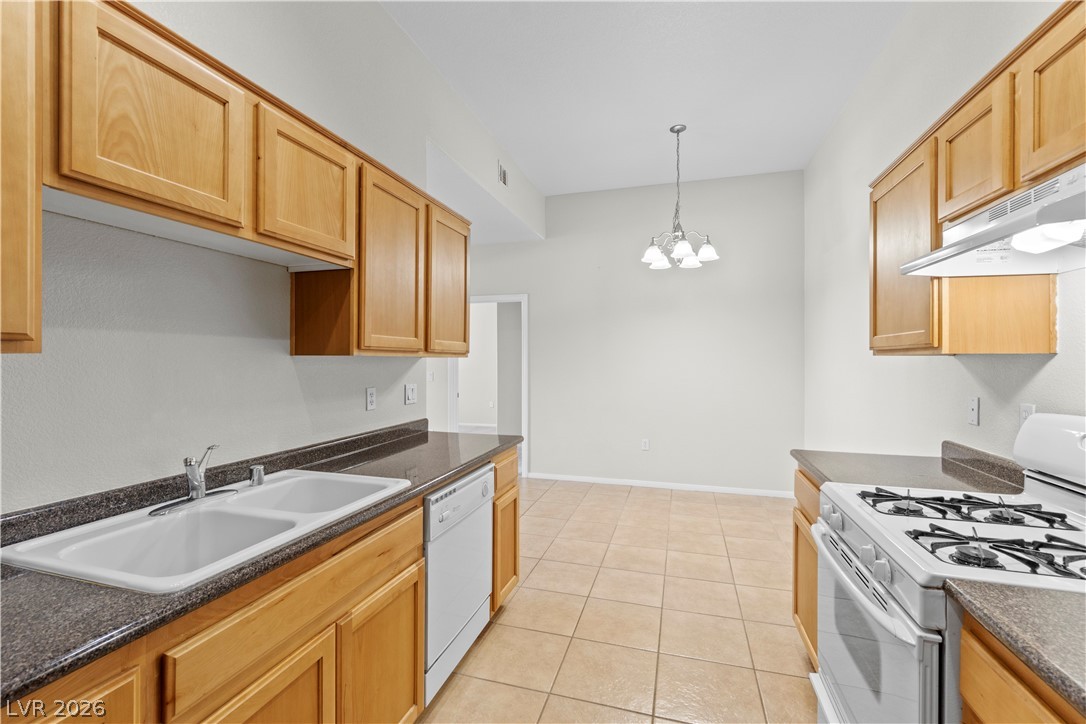 8805 Jeffreys Street 2104 Las Vegas NV 89123