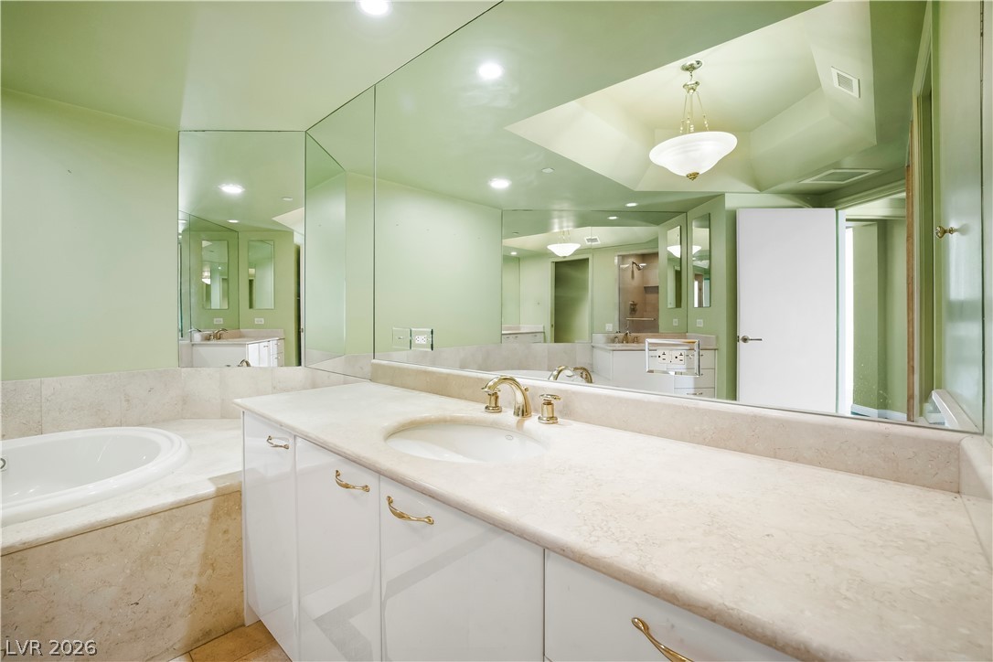 2747 Paradise Road 1505 Las Vegas NV 89109