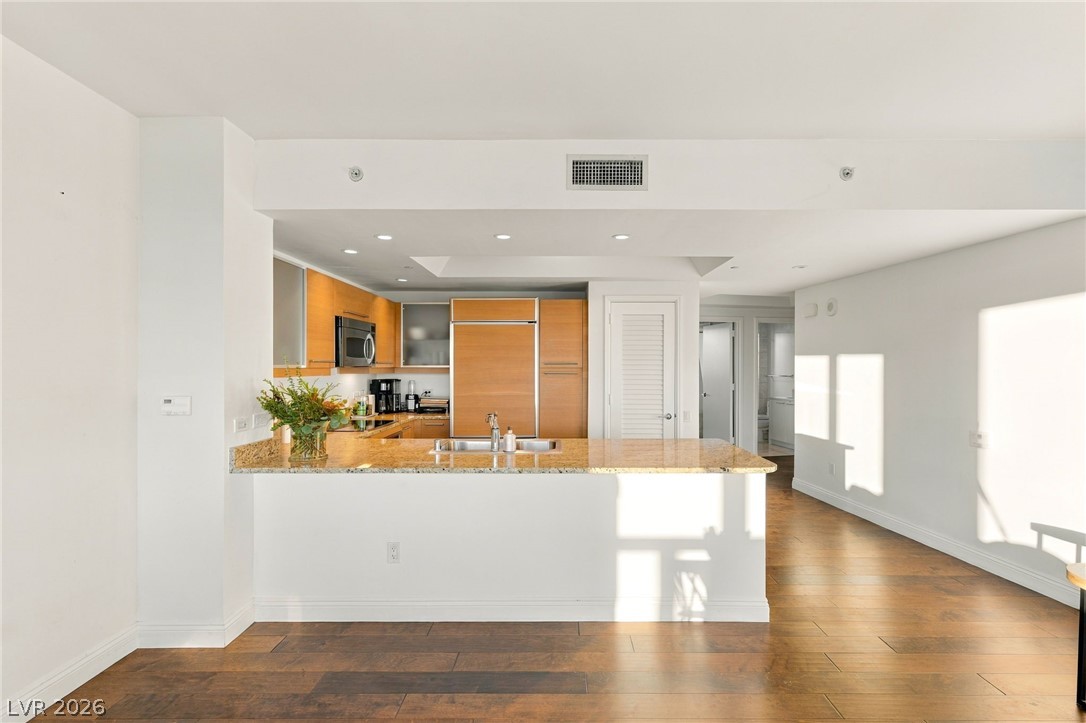 222 Karen Avenue 4101 Las Vegas NV 89109