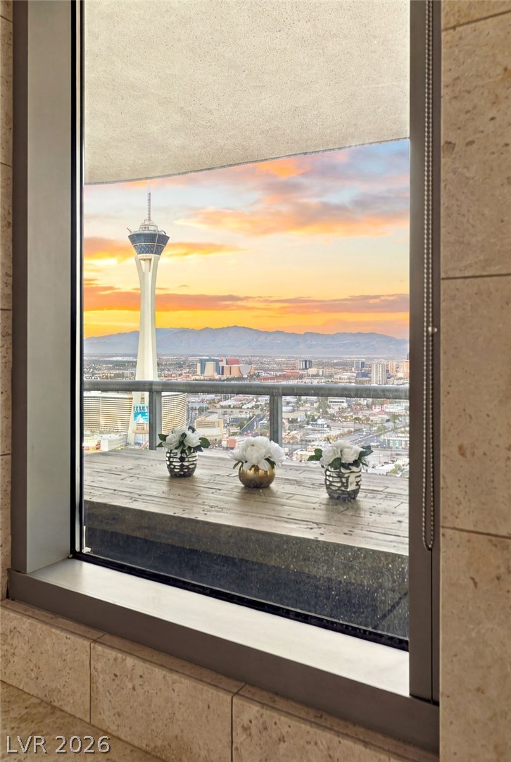 222 Karen Avenue 4101 Las Vegas NV 89109