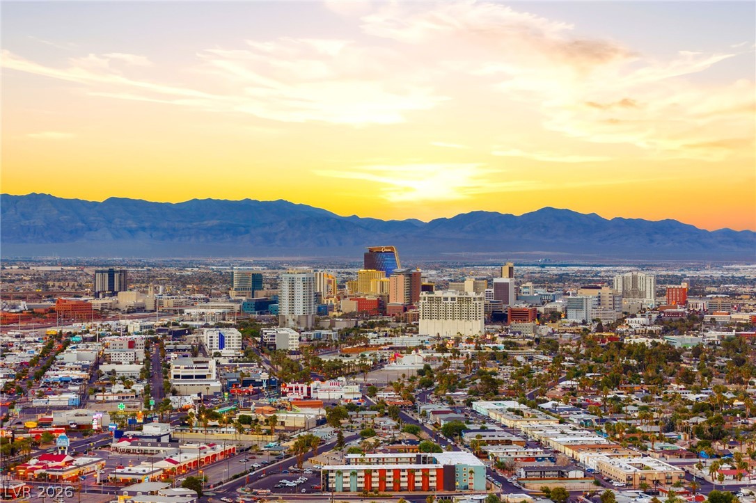 222 Karen Avenue 4101 Las Vegas NV 89109
