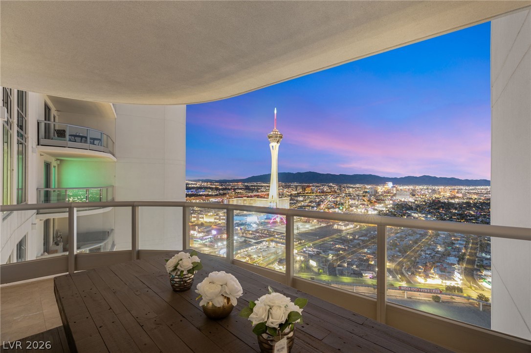 222 Karen Avenue 4101 Las Vegas NV 89109