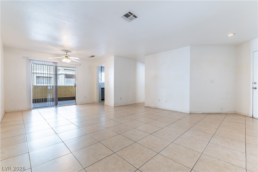 1420 Jamielinn Lane 102 Las Vegas NV 89110