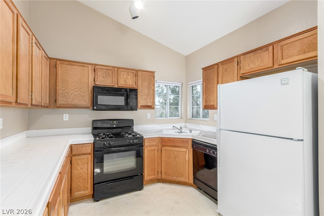 1830 North Buffalo Drive 2033 Las Vegas NV 89128
