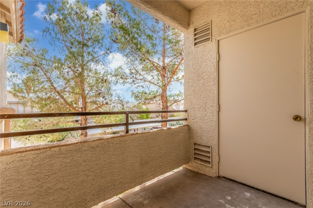 1830 North Buffalo Drive 2033 Las Vegas NV 89128