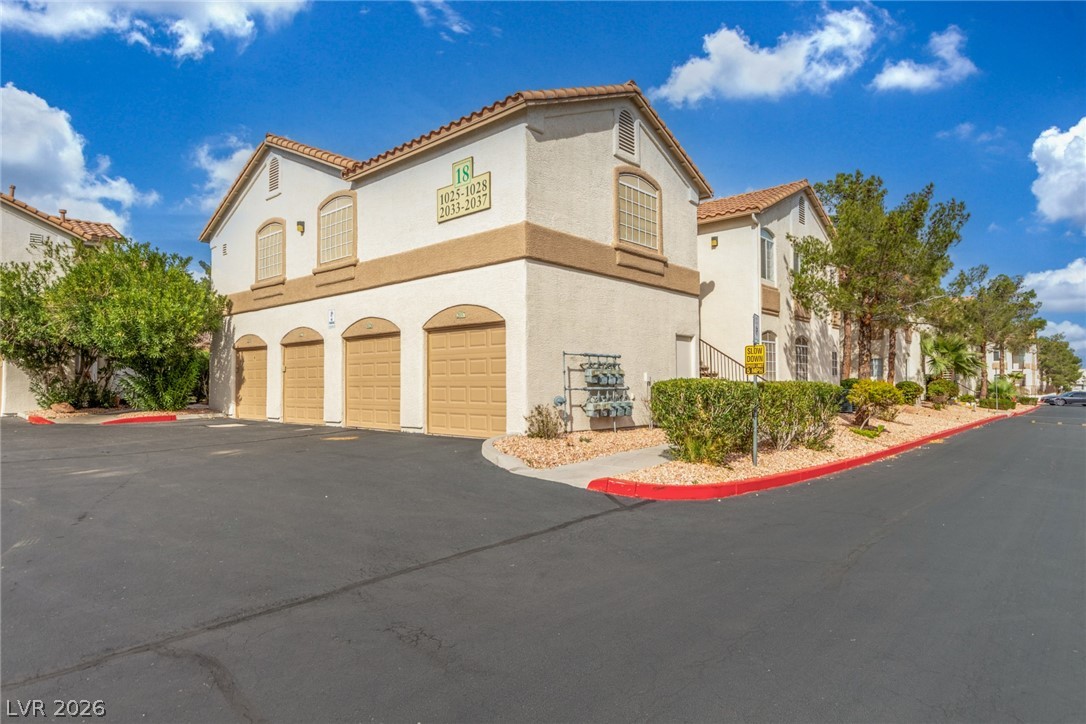 1830 North Buffalo Drive 2033 Las Vegas NV 89128