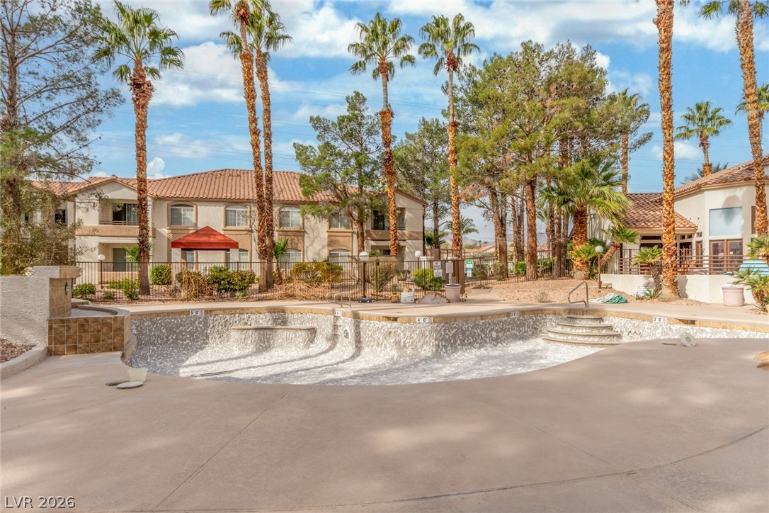 1830 North Buffalo Drive 2033 Las Vegas NV 89128